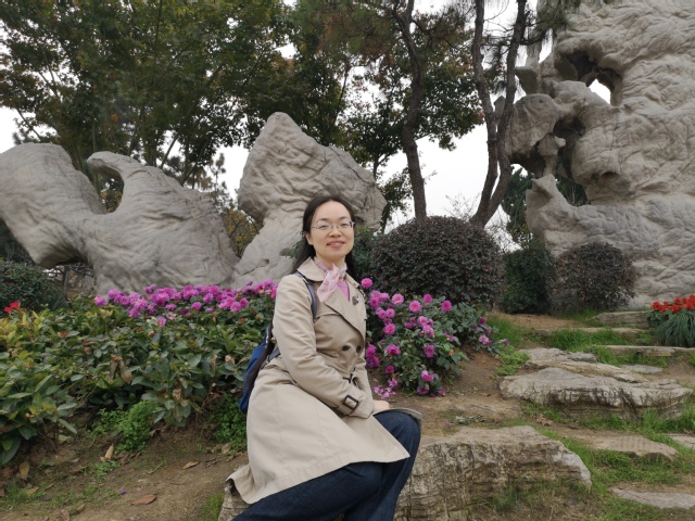 万婕(1).jpg